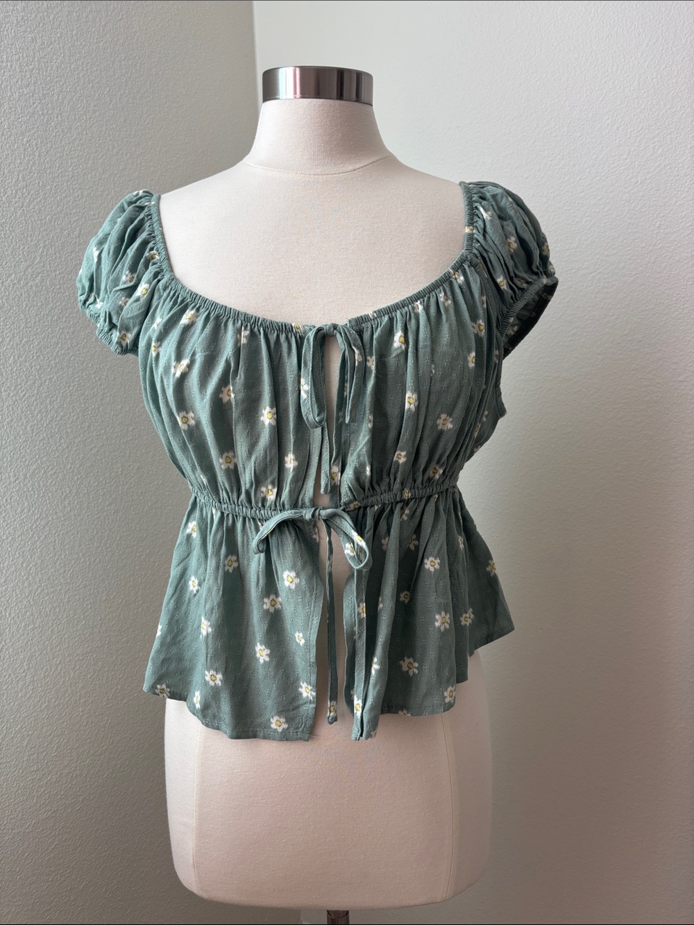 Torrid Love Sick Smocked Tie-Front Puff Sleeve Top in Sage with Daisy Print